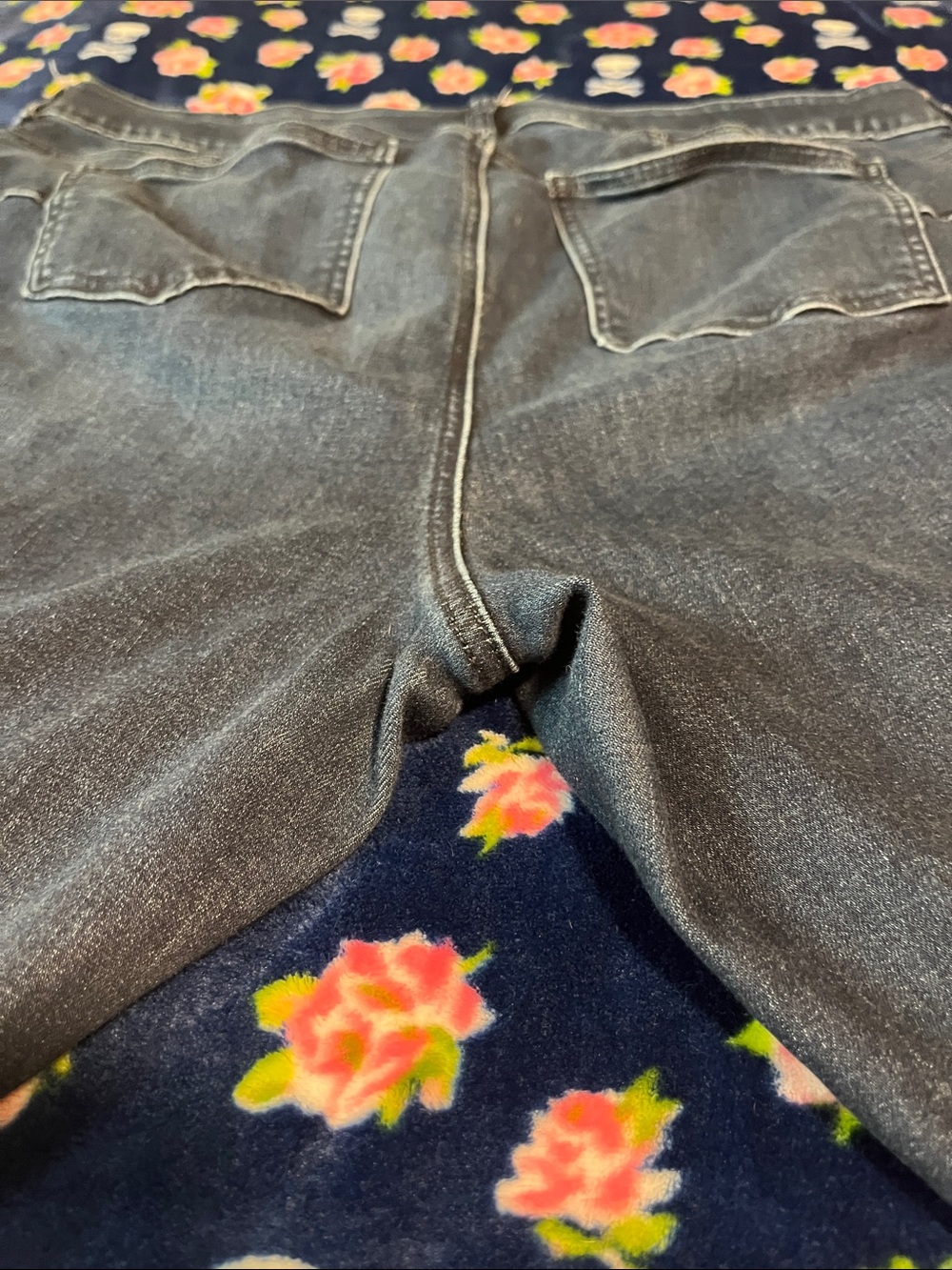 Torrid Bombshell Flare Super Soft Jeans, Size 20 regular - Picture 9 of 10